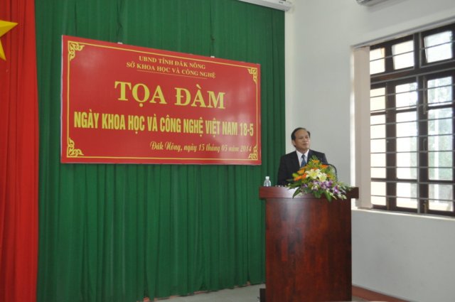 GĐ Sở phát biểu tại buổi Tọa đàm ngày KHCN